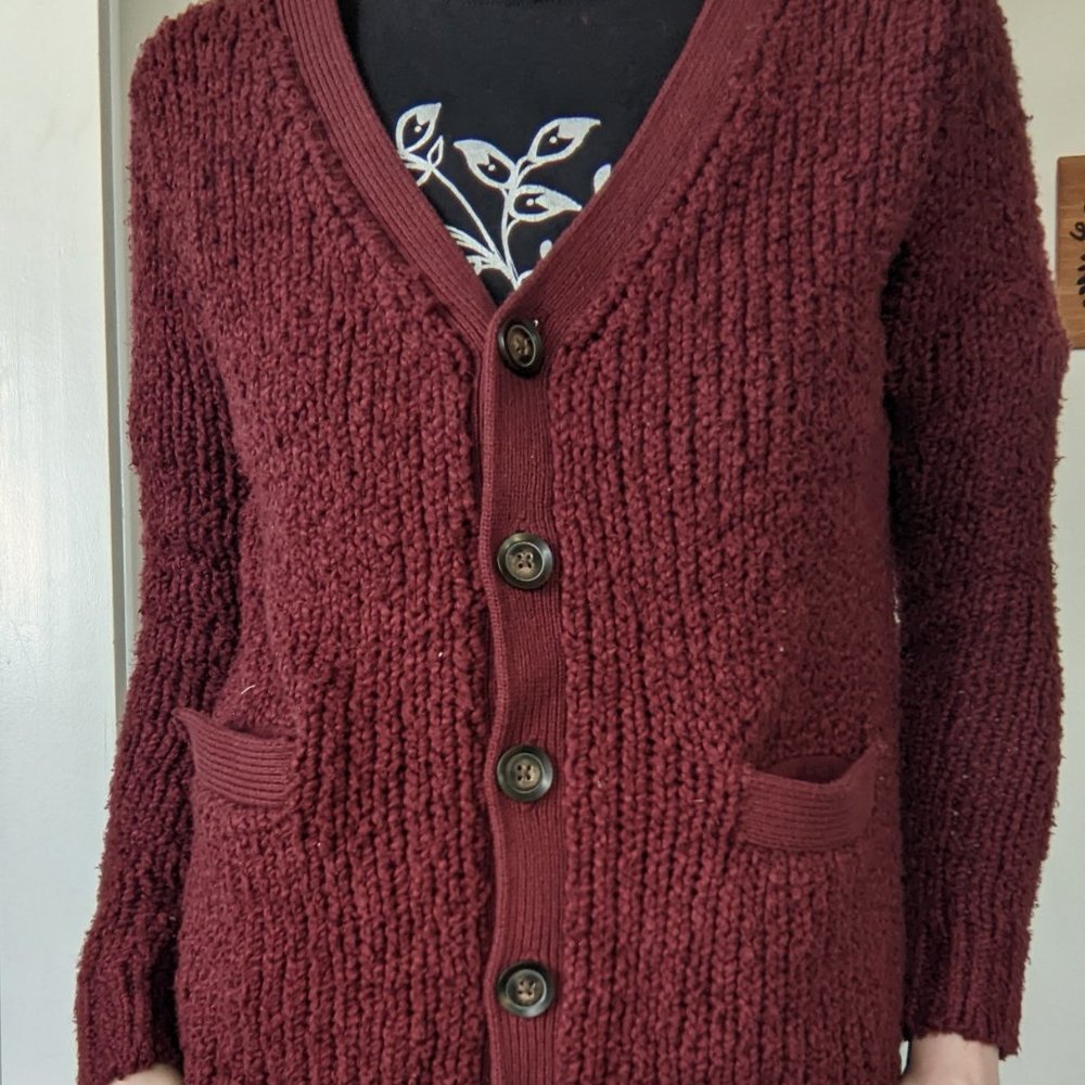 Knit Button-down Cardigan With Pockets